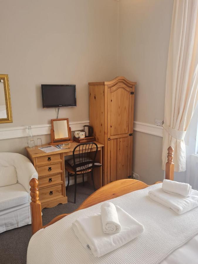 Heathcliff House B&B Exclusively For Adults Free Large Carpark Torquay Kültér fotó