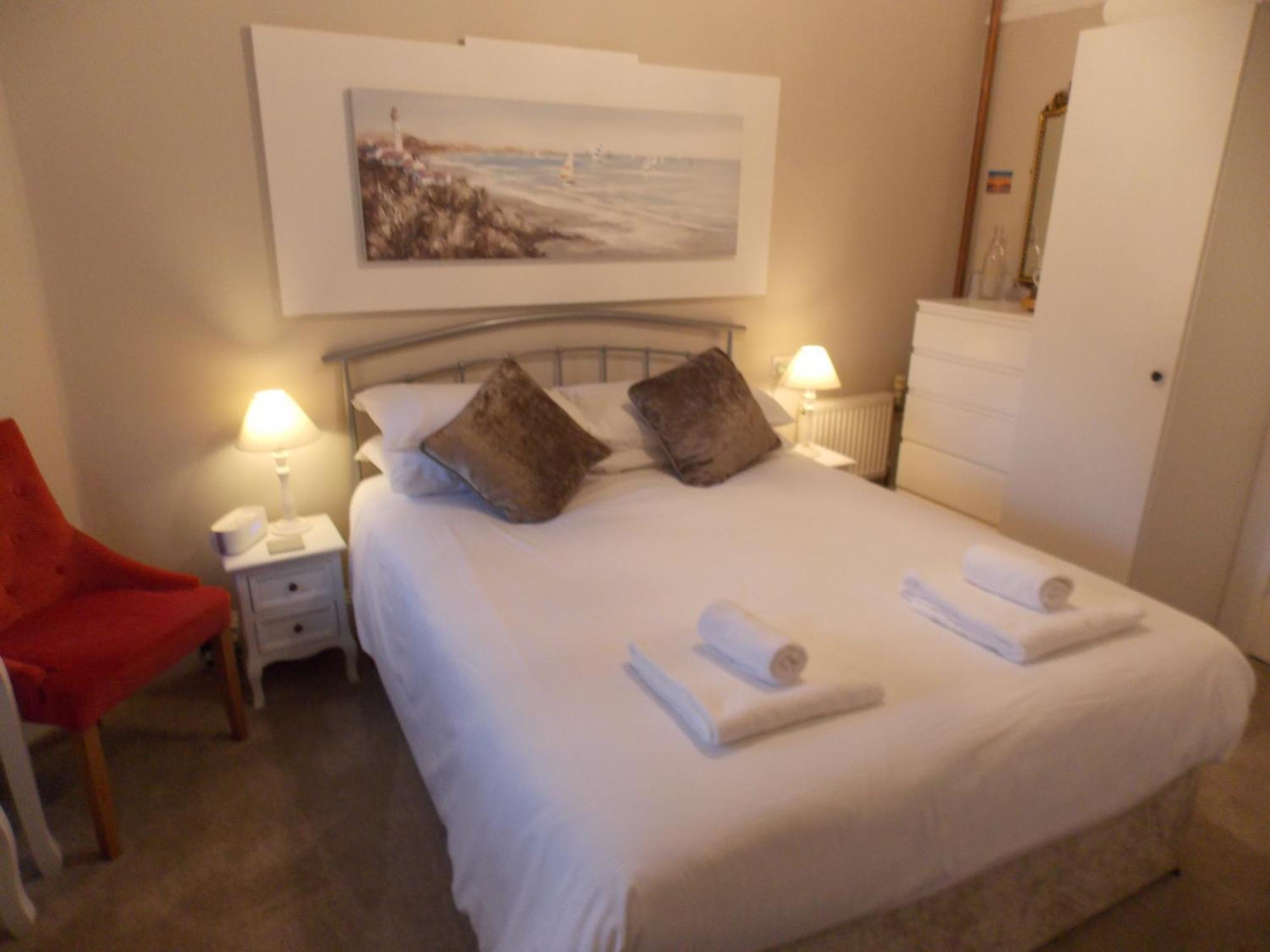 Heathcliff House B&B Exclusively For Adults Free Large Carpark Torquay Kültér fotó