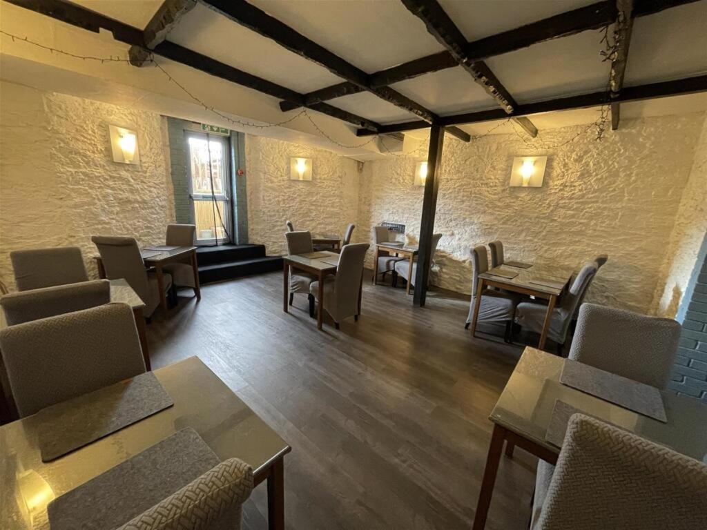 Heathcliff House B&B Exclusively For Adults Free Large Carpark Torquay Kültér fotó