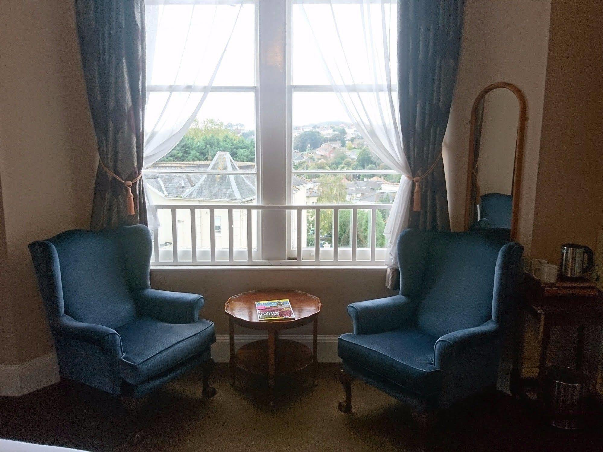 Heathcliff House B&B Exclusively For Adults Free Large Carpark Torquay Kültér fotó